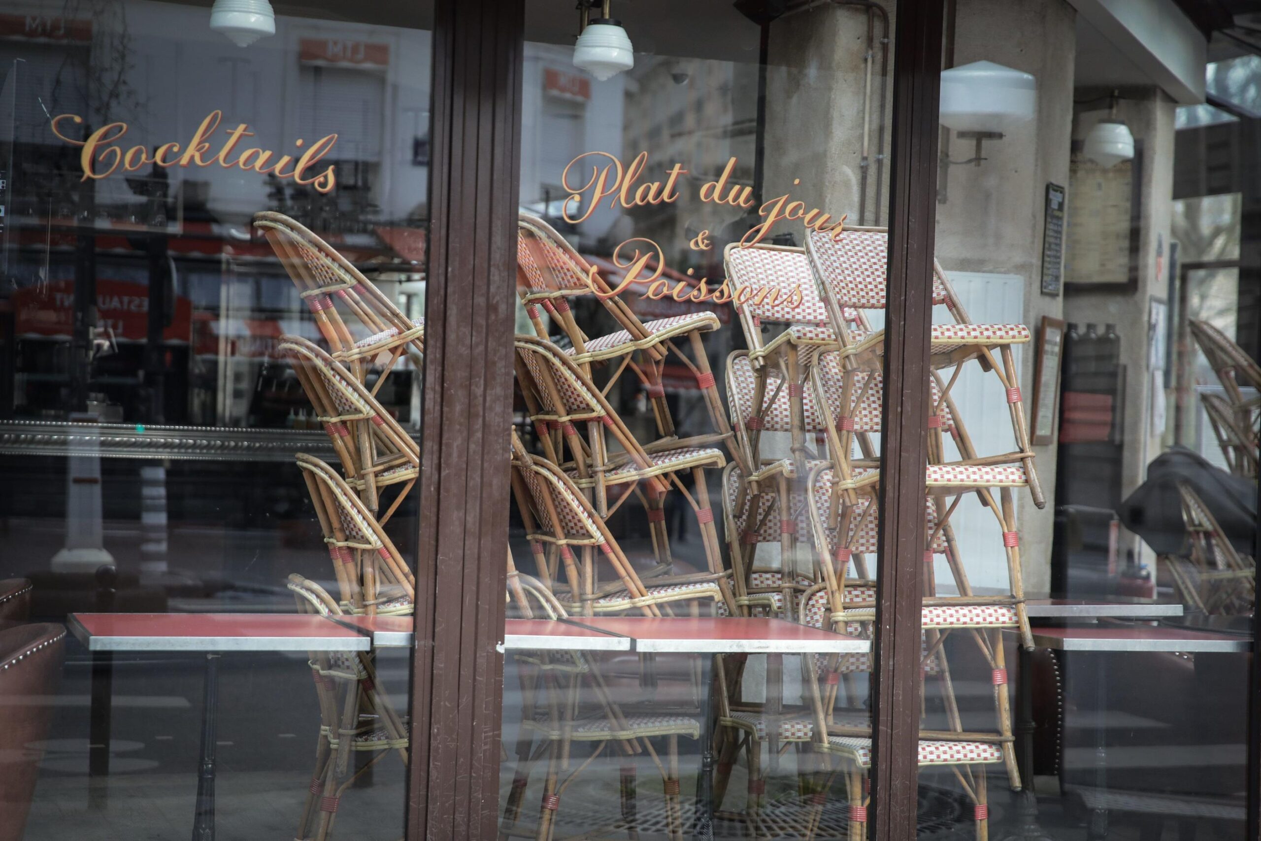 découvrez comment l'assurance restaurant covid peut protéger votre établissement contre les imprévus liés à la pandémie. protégez votre activité, sécurisez votre revenu et assurez la pérennité de votre restaurant face aux défis actuels.